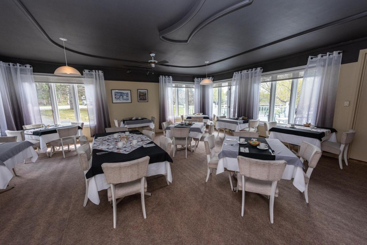Auberge Beausejour Les Eboulements ภายนอก รูปภาพ