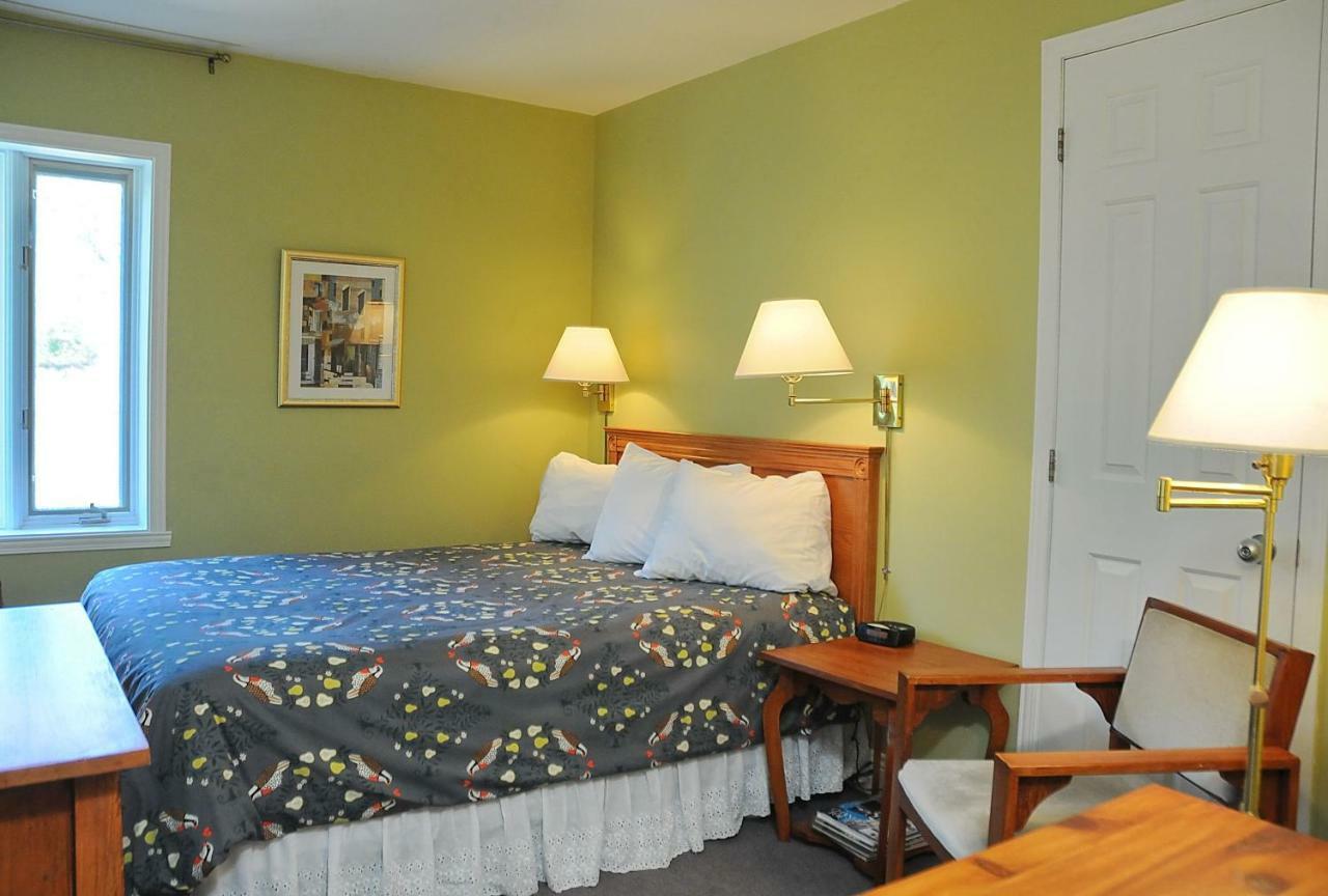 Auberge Beausejour Les Eboulements ภายนอก รูปภาพ