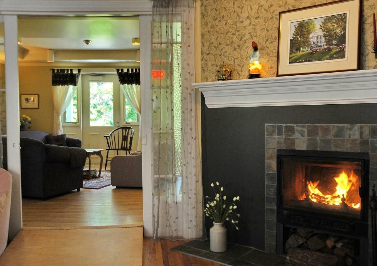 Auberge Beausejour Les Eboulements ภายนอก รูปภาพ