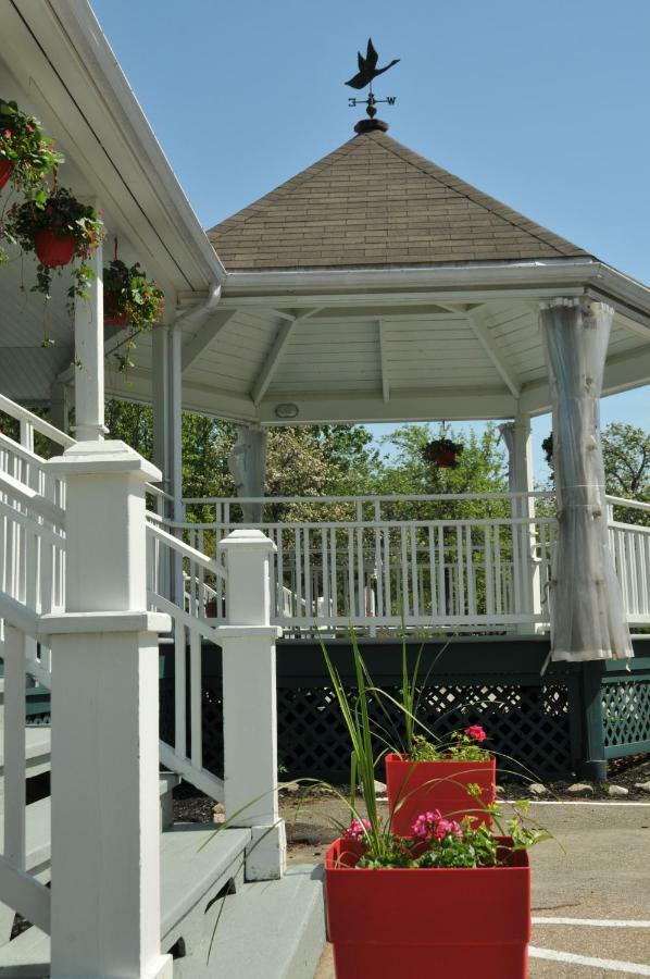 Auberge Beausejour Les Eboulements ภายนอก รูปภาพ