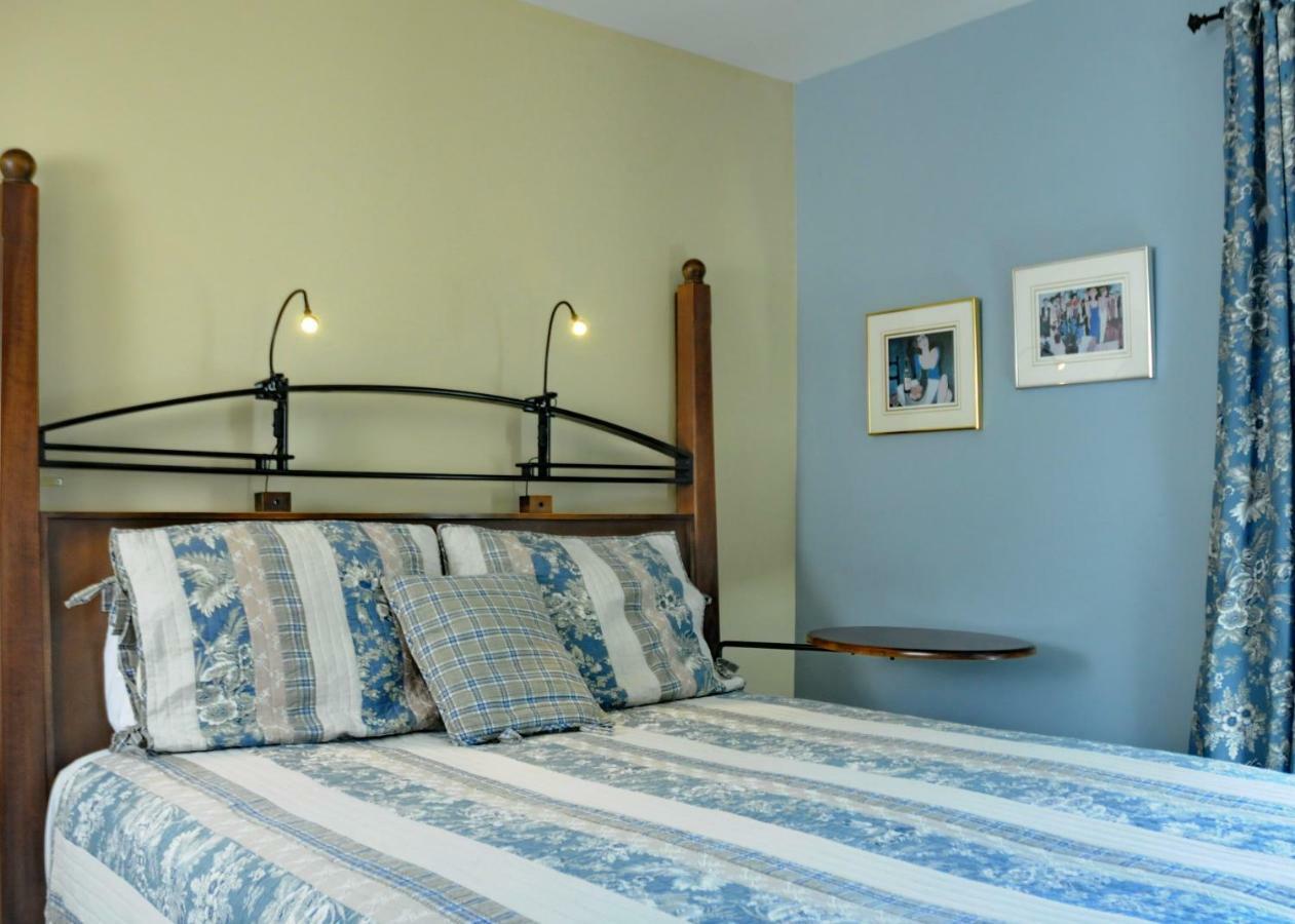 Auberge Beausejour Les Eboulements ภายนอก รูปภาพ