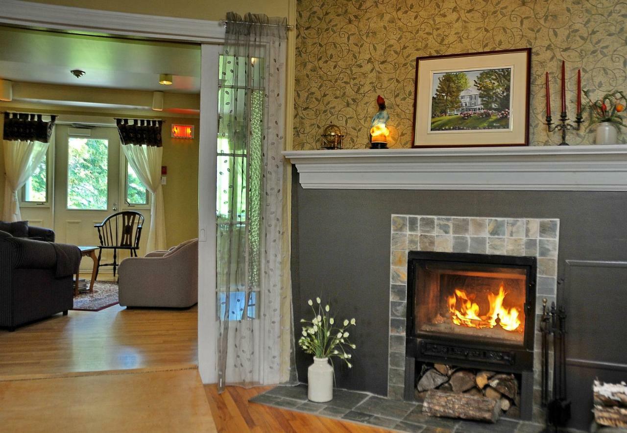 Auberge Beausejour Les Eboulements ภายนอก รูปภาพ